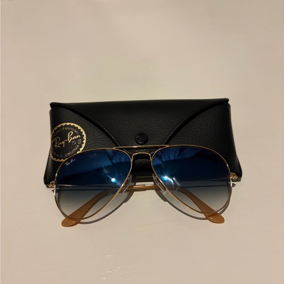 Ray-Ban Gold Aviator Sunglasses with Gradient Blue Lenses